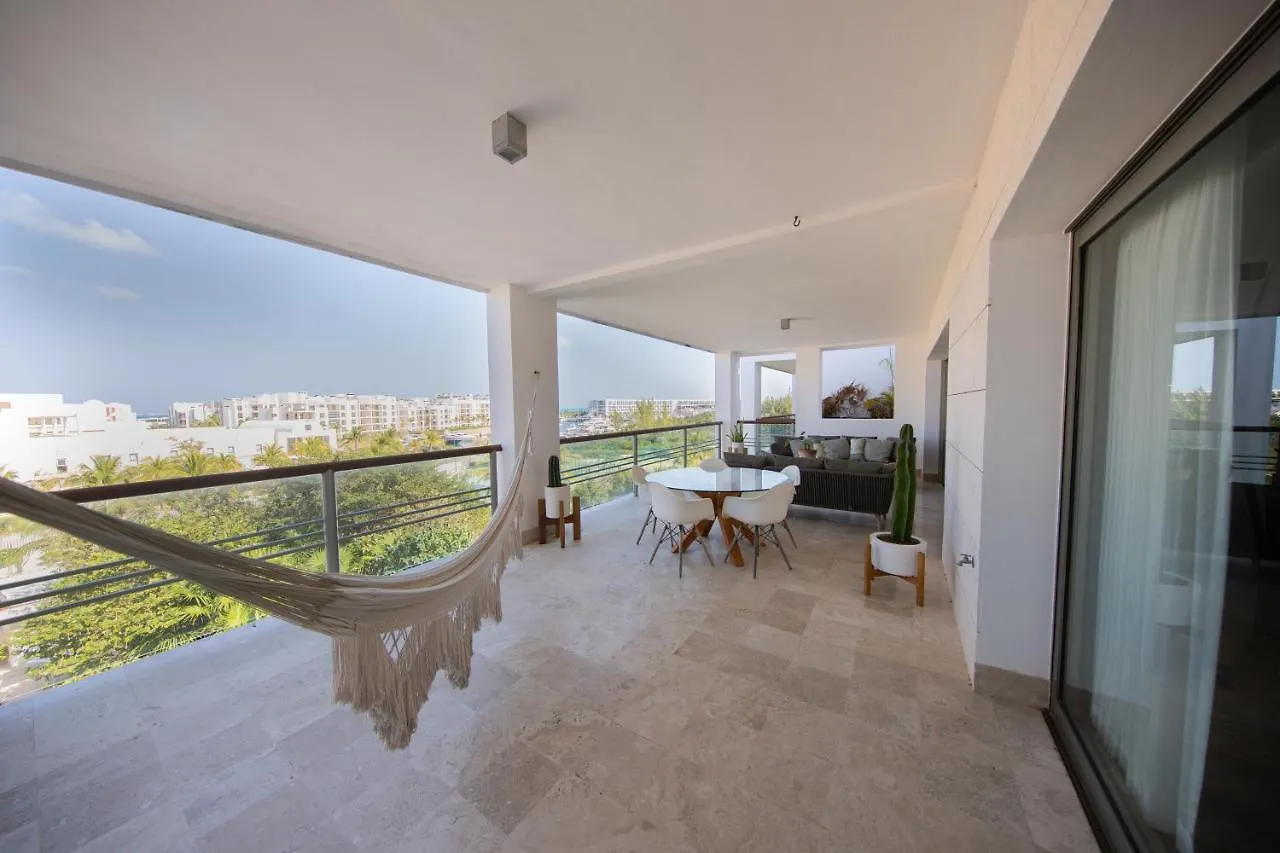 Beautiful Penthouse By The Beach Cancun Mexico